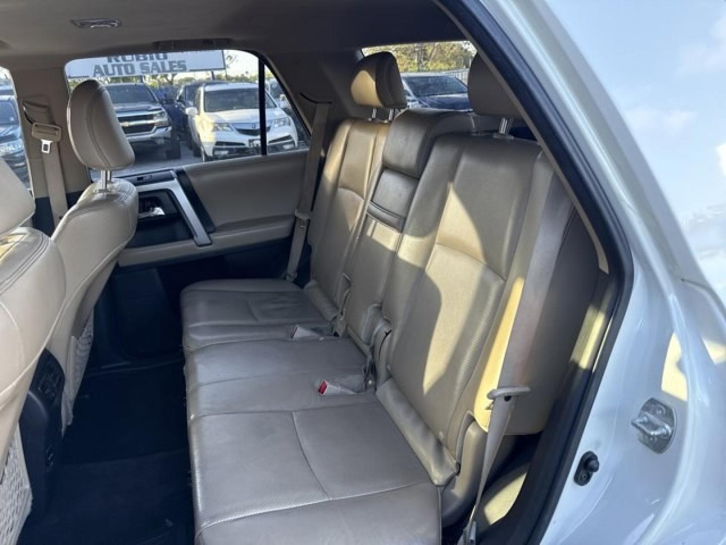 2015 White Toyota 4Runner (JTEZU5JR5F5) with an 6 4.0 L engine, Automatic transmission, located at 27610 S Dixie Hwy, Homestead, FL, 33032, (305) 749-2348, 25.510241, -80.438301 - KBB.com Best Resale Value Awards. Delivers 22 Highway MPG and 17 City MPG! This Toyota 4Runner boasts a Regular Unleaded V-6 4.0 L/241 engine powering this Automatic transmission. Window Grid Diversity Antenna, Variable Intermittent Wipers w/Heated Wiper Park, Valet Function.*This Toyota 4Runner Com - Photo#12