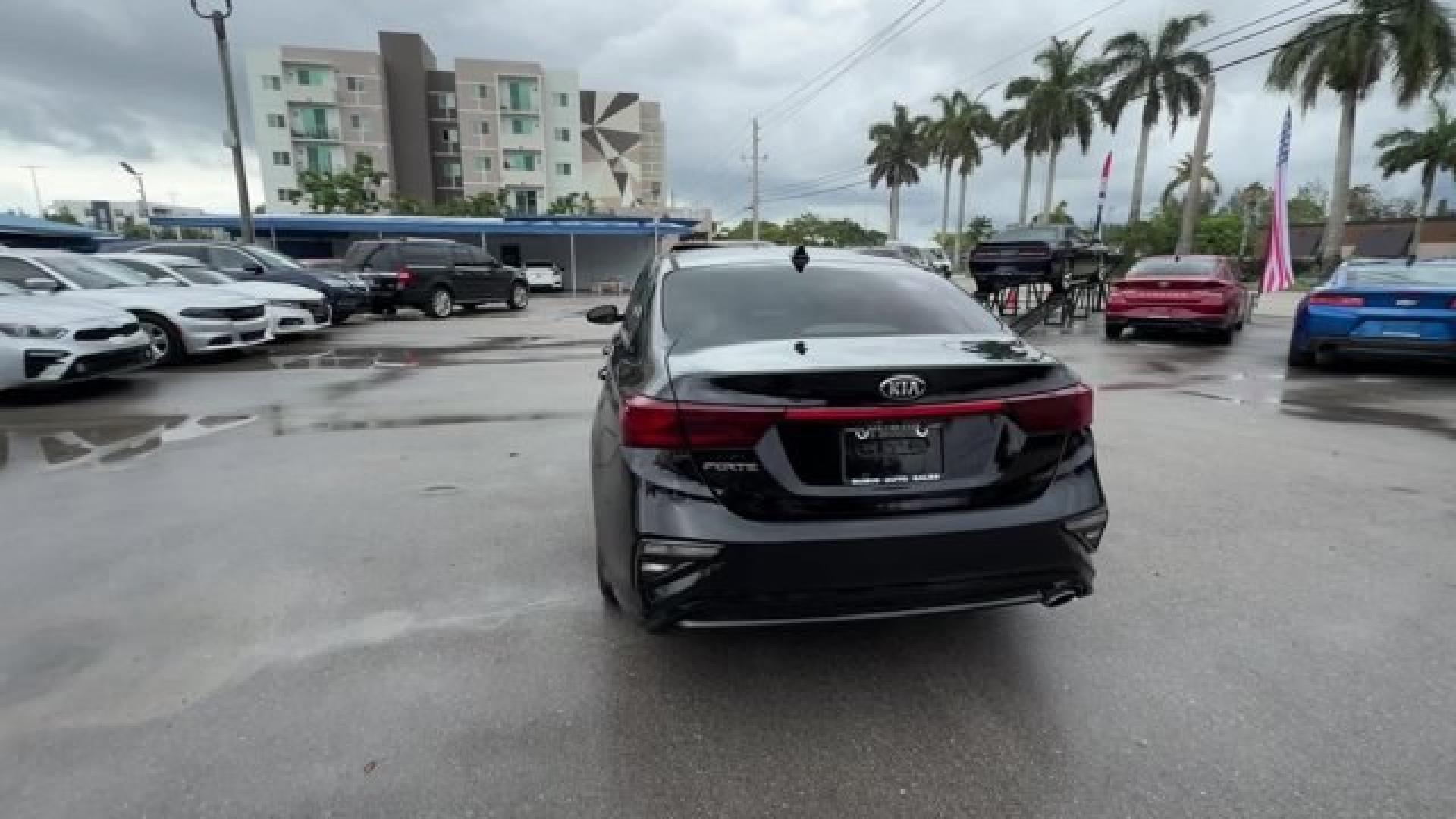 2019 Aurora Black /Gray Kia Forte (3KPF24AD1KE) with an 4 2.0 L engine, Variable transmission, located at 27610 S Dixie Hwy, Homestead, FL, 33032, (305) 749-2348, 25.510241, -80.438301 - KBB.com 10 Best Sedans Under $30,000. Scores 40 Highway MPG and 30 City MPG! This Kia Forte delivers a Regular Unleaded I-4 2.0 L/122 engine powering this Variable transmission. CARPETED FLOOR MATS, CARGO NET, AURORA BLACK.*This Kia Forte Comes Equipped with These Options *Woven Cloth Seat Trim, Wir- Photo#3