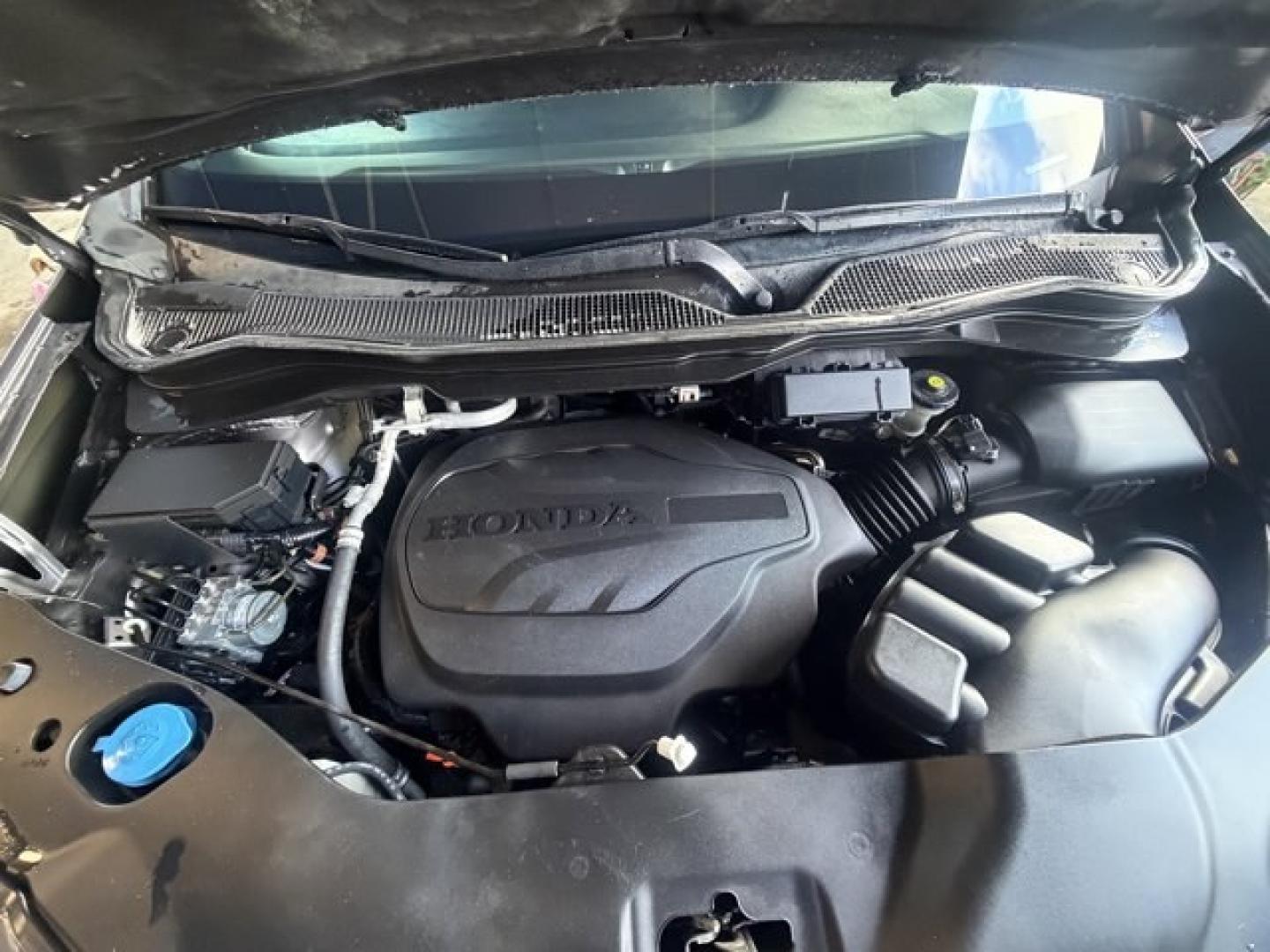 2021 Gray Honda Passport (5FNYF8H24MB) with an 6 3.5 L engine, Automatic transmission, located at 27610 S Dixie Hwy, Homestead, FL, 33032, (305) 749-2348, 25.510241, -80.438301 - ALG Residual Value Awards, Residual Value Awards. Scores 24 Highway MPG and 19 City MPG! This Honda Passport delivers a Regular Unleaded V-6 3.5 L/212 engine powering this Automatic transmission. Wireless Phone Connectivity, Vehicle Stability Assist (VSA) Electronic Stability Control (ESC), Variable - Photo#16