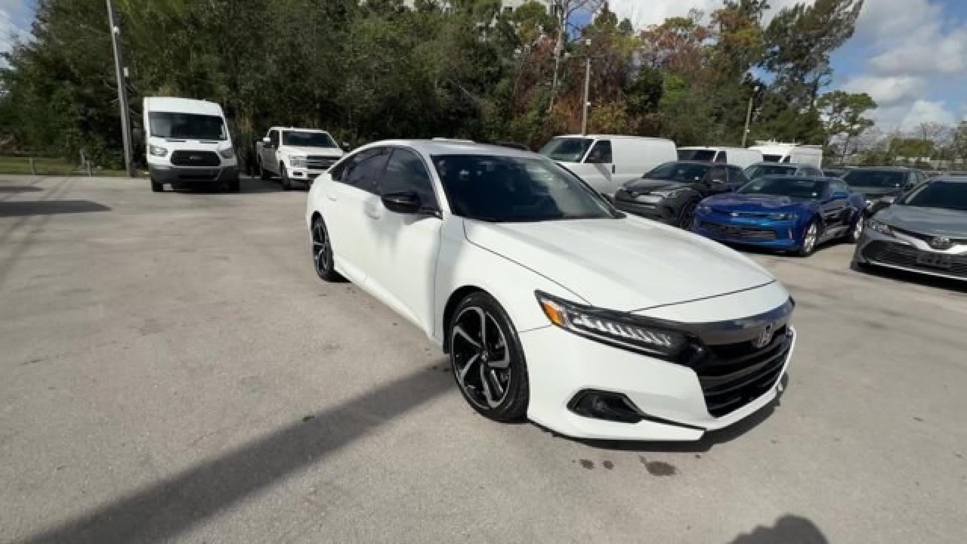2022 White Honda Accord Sedan (1HGCV1F35NA) with an 4 1.5 L engine, Variable transmission, located at 27610 S Dixie Hwy, Homestead, FL, 33032, (305) 749-2348, 25.510241, -80.438301 - Boasts 35 Highway MPG and 29 City MPG! This Honda Accord Sedan boasts a Intercooled Turbo Regular Unleaded I-4 1.5 L/91 engine powering this Variable transmission. Wireless Phone Connectivity, Wheels: 19 Machine-Finished Alloy w/Black Inserts, Vehicle Stability Assist (VSA) Electronic Stability Cont - Photo#6
