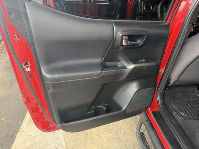 2016 Red Toyota Tacoma (5TFAZ5CN0GX) with an 6 3.5 L engine, Automatic transmission, located at 27610 S Dixie Hwy, Homestead, FL, 33032, (305) 749-2348, 25.510241, -80.438301 - KBB.com Best Resale Value Awards. Boasts 24 Highway MPG and 19 City MPG! This Toyota Tacoma boasts a Regular Unleaded V-6 3.5 L/211 engine powering this Automatic transmission. Wireless Phone Connectivity, Variable Intermittent Wipers, Trip Computer.* This Toyota Tacoma Features the Following Option - Photo#13
