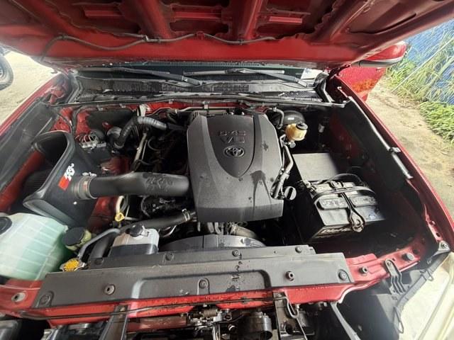 2016 Red Toyota Tacoma (5TFAZ5CN0GX) with an 6 3.5 L engine, Automatic transmission, located at 27610 S Dixie Hwy, Homestead, FL, 33032, (305) 749-2348, 25.510241, -80.438301 - KBB.com Best Resale Value Awards. Boasts 24 Highway MPG and 19 City MPG! This Toyota Tacoma boasts a Regular Unleaded V-6 3.5 L/211 engine powering this Automatic transmission. Wireless Phone Connectivity, Variable Intermittent Wipers, Trip Computer.* This Toyota Tacoma Features the Following Option - Photo#14