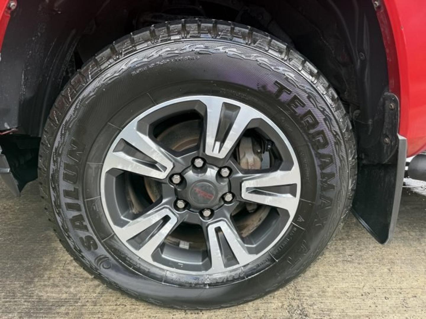 2016 Red Toyota Tacoma (5TFAZ5CN0GX) with an 6 3.5 L engine, Automatic transmission, located at 27610 S Dixie Hwy, Homestead, FL, 33032, (305) 749-2348, 25.510241, -80.438301 - KBB.com Best Resale Value Awards. Boasts 24 Highway MPG and 19 City MPG! This Toyota Tacoma boasts a Regular Unleaded V-6 3.5 L/211 engine powering this Automatic transmission. Wireless Phone Connectivity, Variable Intermittent Wipers, Trip Computer.* This Toyota Tacoma Features the Following Option - Photo#15