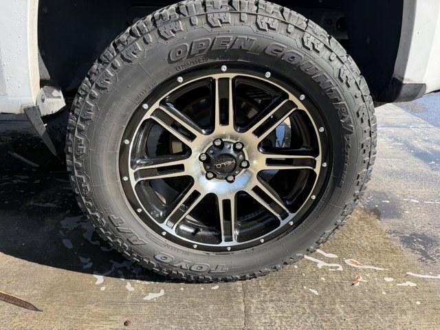 2018 Summit White /Jet Black GMC Canyon (1GTG5CEN5J1) with an 6 3.6L engine, Automatic transmission, located at 27610 S Dixie Hwy, Homestead, FL, 33032, (305) 749-2348, 25.510241, -80.438301 - Delivers 25 Highway MPG and 18 City MPG! This GMC Canyon boasts a Gas V6 3.6L/222 engine powering this Automatic transmission. WINDOW, REAR-SLIDING, MANUAL, WHEELS, 17 X 8 (43.2 CM X 20.3 CM) BLADE SILVER METALLIC CAST ALUMINUM (STD), WHEEL, SPARE, 16 X 7 (40.6 CM X 17.8 CM) STEEL.*This GMC Canyon C - Photo#14