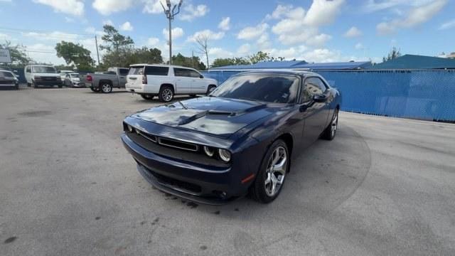 2015 Dodge Challenger SXT Plus's photo