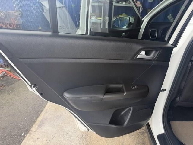 2021 Clear White /Black Kia Sportage (KNDPM3AC7M7) with an 4 2.4 L engine, Automatic transmission, located at 27610 S Dixie Hwy, Homestead, FL, 33032, (305) 749-2348, 25.510241, -80.438301 - Delivers 30 Highway MPG and 23 City MPG! This Kia Sportage delivers a Regular Unleaded I-4 2.4 L/144 engine powering this Automatic transmission. CLEAR WHITE, CARPET FLOOR MATS, BLACK, UPGRADED CLOTH SEAT TRIM -inc: YES Essentials.*This Kia Sportage Comes Equipped with These Options *BLACK, CLOTH SE - Photo#10