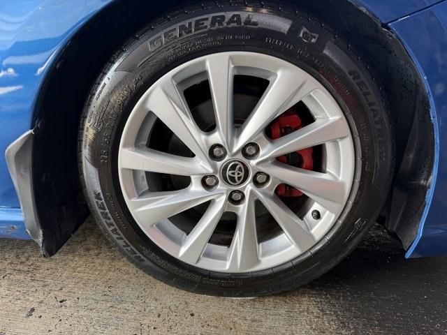 2018 Blue Toyota Camry (4T1B11HK1JU) with an 4 2.5 L engine, Automatic transmission, located at 27610 S Dixie Hwy, Homestead, FL, 33032, (305) 749-2348, 25.510241, -80.438301 - KBB.com Best Family Sedans. This Toyota Camry delivers a Regular Unleaded I-4 2.5 L/152 engine powering this Automatic transmission. Wireless Phone Connectivity, Window Grid Antenna, Variable Intermittent Wipers.* This Toyota Camry Features the Following Options *Valet Function, Trunk Rear Cargo Acc - Photo#16