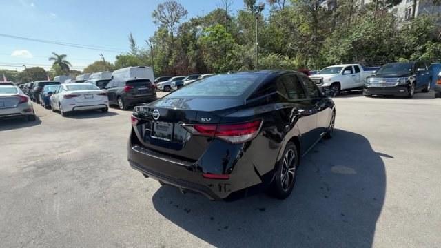 2020 Super Black /Charcoal Nissan Sentra (3N1AB8CV2LY) with an 4 2.0 L engine, Variable transmission, located at 27610 S Dixie Hwy, Homestead, FL, 33032, (305) 749-2348, 25.510241, -80.438301 - Delivers 39 Highway MPG and 29 City MPG! This Nissan Sentra delivers a Regular Unleaded I-4 2.0 L/122 engine powering this Variable transmission. SUPER BLACK, [L92] CARPETED FLOOR MATS W/TRUNK MAT, [B92] BODY COLORED SPLASH GUARDS (4-PIECE).*This Nissan Sentra Comes Equipped with These Options *Wire - Photo#4