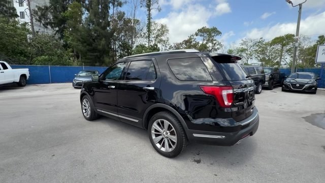 2018 Black Ford Explorer (1FM5K7F85JG) with an 6 3.5 L engine, Automatic transmission, located at 27610 S Dixie Hwy, Homestead, FL, 33032, (305) 749-2348, 25.510241, -80.438301 - KBB.com 10 Most Awarded Brands. Delivers 27 Highway MPG and 19 City MPG! This Ford Explorer delivers a Regular Unleaded V-6 3.5 L/213 engine powering this Automatic transmission. ENGINE: 3.5L TI-VCT V6, Wheels: 20 Premium Luster Nickel-Painted Aluminum, Voice Activated Dual Zone Front Automatic Air - Photo#2
