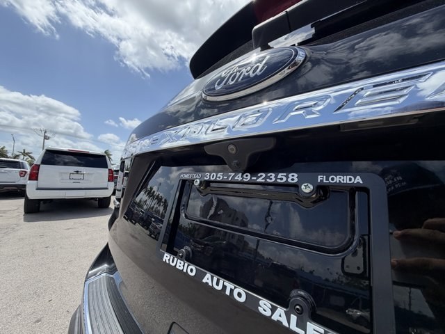 2018 Black Ford Explorer (1FM5K7F85JG) with an 6 3.5 L engine, Automatic transmission, located at 27610 S Dixie Hwy, Homestead, FL, 33032, (305) 749-2348, 25.510241, -80.438301 - KBB.com 10 Most Awarded Brands. Delivers 27 Highway MPG and 19 City MPG! This Ford Explorer delivers a Regular Unleaded V-6 3.5 L/213 engine powering this Automatic transmission. ENGINE: 3.5L TI-VCT V6, Wheels: 20 Premium Luster Nickel-Painted Aluminum, Voice Activated Dual Zone Front Automatic Air - Photo#15