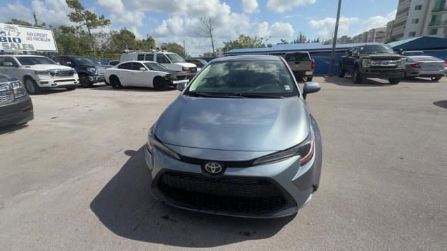 2020 Gray Toyota Corolla (5YFDPRAE5LP) with an 4 1.8 L engine, Variable transmission, located at 27610 S Dixie Hwy, Homestead, FL, 33032, (305) 749-2348, 25.510241, -80.438301 - KBB.com 10 Coolest New Cars Under $20,000. Scores 38 Highway MPG and 30 City MPG! This Toyota Corolla delivers a Regular Unleaded I-4 1.8 L/110 engine powering this Variable transmission. Wireless Phone Connectivity, Wheels w/Full Wheel Covers, Urethane Gear Shifter Material.*This Toyota Corolla Com - Photo#7