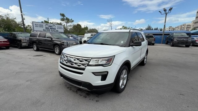 2019 White Ford Explorer (1FM5K7D83KG) with an 6 3.5 L engine, Automatic transmission, located at 27610 S Dixie Hwy, Homestead, FL, 33032, (305) 749-2348, 25.510241, -80.438301 - Boasts 24 Highway MPG and 17 City MPG! This Ford Explorer delivers a Regular Unleaded V-6 3.5 L/213 engine powering this Automatic transmission. ENGINE: 3.5L TI-VCT V6, Wheels: 18 5-Spoke Sparkle Silver-Painted Alum, Valet Function.* This Ford Explorer Features the Following Options *Trip Computer, - Photo#0