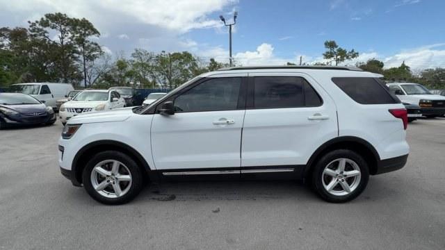 2019 White Ford Explorer (1FM5K7D83KG) with an 6 3.5 L engine, Automatic transmission, located at 27610 S Dixie Hwy, Homestead, FL, 33032, (305) 749-2348, 25.510241, -80.438301 - Boasts 24 Highway MPG and 17 City MPG! This Ford Explorer delivers a Regular Unleaded V-6 3.5 L/213 engine powering this Automatic transmission. ENGINE: 3.5L TI-VCT V6, Wheels: 18 5-Spoke Sparkle Silver-Painted Alum, Valet Function.* This Ford Explorer Features the Following Options *Trip Computer, - Photo#1