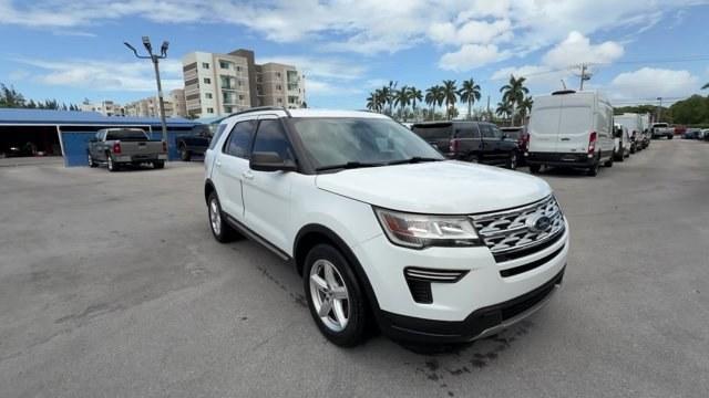 2019 White Ford Explorer (1FM5K7D83KG) with an 6 3.5 L engine, Automatic transmission, located at 27610 S Dixie Hwy, Homestead, FL, 33032, (305) 749-2348, 25.510241, -80.438301 - Boasts 24 Highway MPG and 17 City MPG! This Ford Explorer delivers a Regular Unleaded V-6 3.5 L/213 engine powering this Automatic transmission. ENGINE: 3.5L TI-VCT V6, Wheels: 18 5-Spoke Sparkle Silver-Painted Alum, Valet Function.* This Ford Explorer Features the Following Options *Trip Computer, - Photo#6