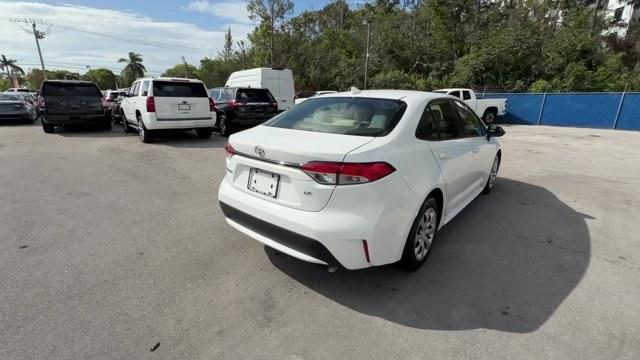 2020 White Toyota Corolla (JTDEPRAE2LJ) with an 4 1.8 L engine, Variable transmission, located at 27610 S Dixie Hwy, Homestead, FL, 33032, (305) 749-2348, 25.510241, -80.438301 - KBB.com 10 Coolest New Cars Under $20,000. Scores 38 Highway MPG and 30 City MPG! This Toyota Corolla boasts a Regular Unleaded I-4 1.8 L/110 engine powering this Variable transmission. Wireless Phone Connectivity, Wheels: 16 Wide Vent Steel, Wheels w/Full Wheel Covers.*This Toyota Corolla Comes Equ - Photo#4