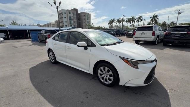 2020 White Toyota Corolla (JTDEPRAE2LJ) with an 4 1.8 L engine, Variable transmission, located at 27610 S Dixie Hwy, Homestead, FL, 33032, (305) 749-2348, 25.510241, -80.438301 - KBB.com 10 Coolest New Cars Under $20,000. Scores 38 Highway MPG and 30 City MPG! This Toyota Corolla boasts a Regular Unleaded I-4 1.8 L/110 engine powering this Variable transmission. Wireless Phone Connectivity, Wheels: 16 Wide Vent Steel, Wheels w/Full Wheel Covers.*This Toyota Corolla Comes Equ - Photo#6