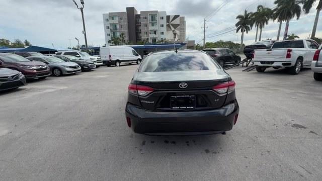 2020 Black Toyota Corolla (5YFEPRAE4LP) with an 4 1.8 L engine, Variable transmission, located at 27610 S Dixie Hwy, Homestead, FL, 33032, (305) 749-2348, 25.510241, -80.438301 - KBB.com 10 Coolest New Cars Under $20,000. Delivers 38 Highway MPG and 30 City MPG! This Toyota Corolla boasts a Regular Unleaded I-4 1.8 L/110 engine powering this Variable transmission. Wireless Phone Connectivity, Wheels: 16 Wide Vent Steel, Wheels w/Full Wheel Covers.*This Toyota Corolla Comes E - Photo#3