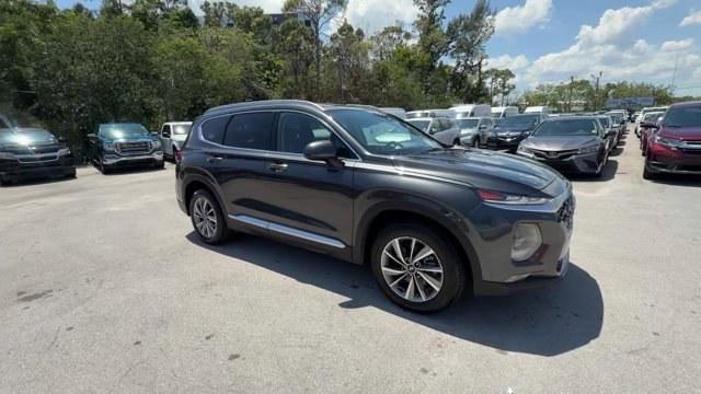 2020 Portofino Gray /Black/Black Hyundai Santa Fe (5NMS33AD0LH) with an 4 2.4 L engine, Automatic transmission, located at 27610 S Dixie Hwy, Homestead, FL, 33032, (305) 749-2348, 25.510241, -80.438301 - Boasts 29 Highway MPG and 22 City MPG! This Hyundai Santa Fe boasts a Regular Unleaded I-4 2.4 L/144 engine powering this Automatic transmission. FIRST AID KIT, CARPETED FLOOR MATS, Wireless Phone Connectivity.*This Hyundai Santa Fe Comes Equipped with These Options *Wheels w/Silver Accents, Variabl - Photo#6