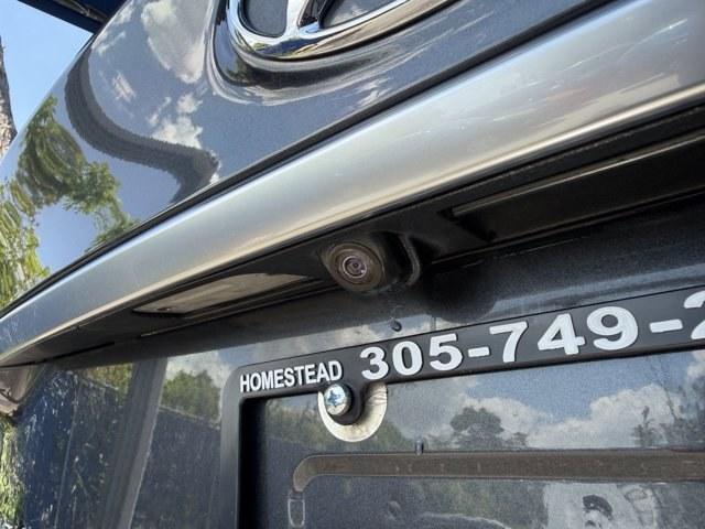 2020 Portofino Gray /Black/Black Hyundai Santa Fe (5NMS33AD0LH) with an 4 2.4 L engine, Automatic transmission, located at 27610 S Dixie Hwy, Homestead, FL, 33032, (305) 749-2348, 25.510241, -80.438301 - Boasts 29 Highway MPG and 22 City MPG! This Hyundai Santa Fe boasts a Regular Unleaded I-4 2.4 L/144 engine powering this Automatic transmission. FIRST AID KIT, CARPETED FLOOR MATS, Wireless Phone Connectivity.*This Hyundai Santa Fe Comes Equipped with These Options *Wheels w/Silver Accents, Variabl - Photo#15