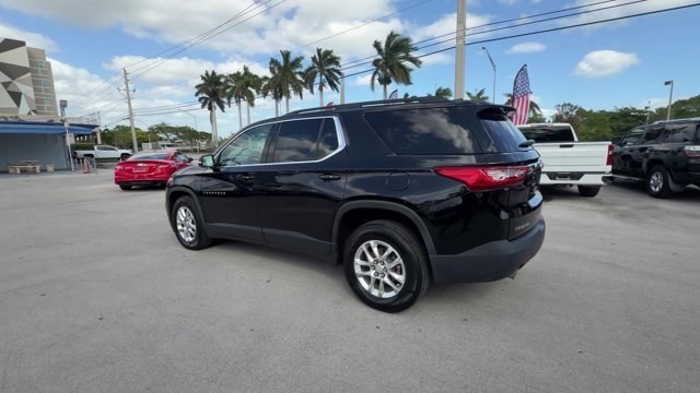 2019 Mosaic Black Metallic /Jet Black Chevrolet Traverse (1GNERGKW5KJ) with an 6 3.6L engine, Automatic transmission, located at 27610 S Dixie Hwy, Homestead, FL, 33032, (305) 749-2348, 25.510241, -80.438301 - KBB.com 12 Best Family Cars. Scores 27 Highway MPG and 18 City MPG! This Chevrolet Traverse delivers a Gas V6 3.6L/217 engine powering this Automatic transmission. WHEELS, 18 (45.7 CM) BRIGHT SILVER PAINTED ALUMINUM (STD), UNIVERSAL HOME REMOTE, INCLUDES GARAGE DOOR OPENER, PROGRAMMABLE, TRANSMISSIO - Photo#3
