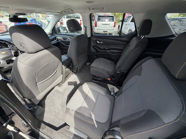2019 Mosaic Black Metallic /Jet Black Chevrolet Traverse (1GNERGKW5KJ) with an 6 3.6L engine, Automatic transmission, located at 27610 S Dixie Hwy, Homestead, FL, 33032, (305) 749-2348, 25.510241, -80.438301 - KBB.com 12 Best Family Cars. Scores 27 Highway MPG and 18 City MPG! This Chevrolet Traverse delivers a Gas V6 3.6L/217 engine powering this Automatic transmission. WHEELS, 18 (45.7 CM) BRIGHT SILVER PAINTED ALUMINUM (STD), UNIVERSAL HOME REMOTE, INCLUDES GARAGE DOOR OPENER, PROGRAMMABLE, TRANSMISSIO - Photo#13