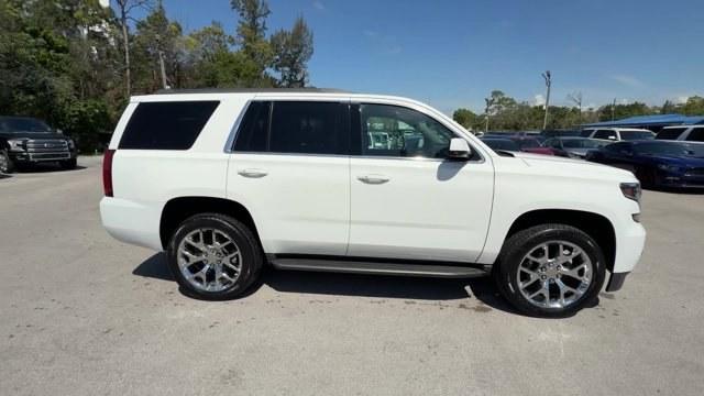 2017 Summit White /Jet Black Chevrolet Tahoe (1GNSCBKC3HR) with an 8 5.3L engine, Automatic transmission, located at 27610 S Dixie Hwy, Homestead, FL, 33032, (305) 749-2348, 25.510241, -80.438301 - KBB.com 5-Year Cost to Own Awards. Only 98,963 Miles! Boasts 23 Highway MPG and 16 City MPG! This Chevrolet Tahoe delivers a Gas/Ethanol V8 5.3L/325 engine powering this Automatic transmission. WIRELESS CHARGING, WHEELS, 20 X 9 (50.8 CM X 22.9 CM) POLISHED-ALUMINUM, TRANSMISSION, 6-SPEED AUTOMATIC, - Photo#5