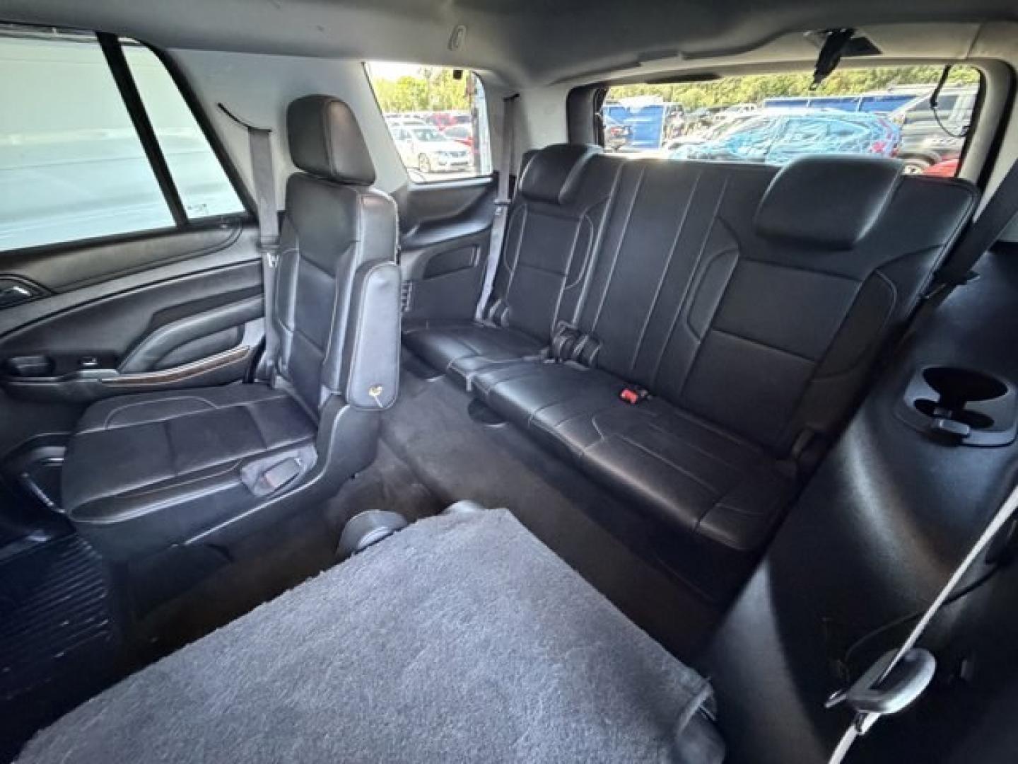 2017 Summit White /Jet Black Chevrolet Tahoe (1GNSCBKC3HR) with an 8 5.3L engine, Automatic transmission, located at 27610 S Dixie Hwy, Homestead, FL, 33032, (305) 749-2348, 25.510241, -80.438301 - KBB.com 5-Year Cost to Own Awards. Only 98,963 Miles! Boasts 23 Highway MPG and 16 City MPG! This Chevrolet Tahoe delivers a Gas/Ethanol V8 5.3L/325 engine powering this Automatic transmission. WIRELESS CHARGING, WHEELS, 20 X 9 (50.8 CM X 22.9 CM) POLISHED-ALUMINUM, TRANSMISSION, 6-SPEED AUTOMATIC, - Photo#12