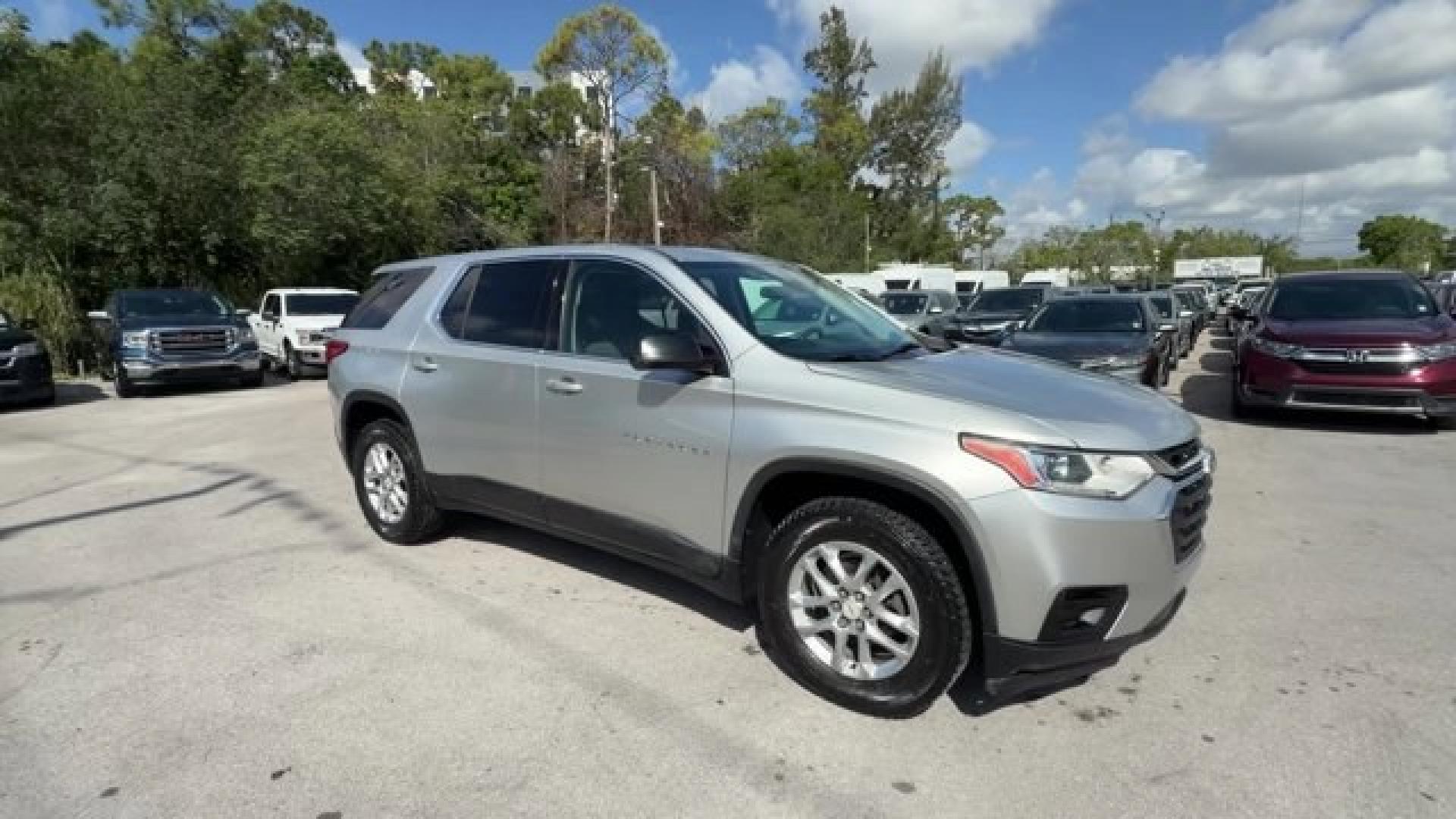 2018 Silver Ice Metallic /Jet Black Chevrolet Traverse (1GNERFKW1JJ) with an 6 3.6L engine, Automatic transmission, located at 27610 S Dixie Hwy, Homestead, FL, 33032, (305) 749-2348, 25.510241, -80.438301 - KBB.com Best Family Cars. Boasts 27 Highway MPG and 18 City MPG! This Chevrolet Traverse boasts a Gas V6 3.6L/ engine powering this Automatic transmission. WHEELS, 18 (45.7 CM) BRIGHT SILVER PAINTED ALUMINUM, TRANSMISSION, 9-SPEED AUTOMATIC (STD), TIRES, P255/65R18 ALL-SEASON BLACKWALL.* This Chevro - Photo#6