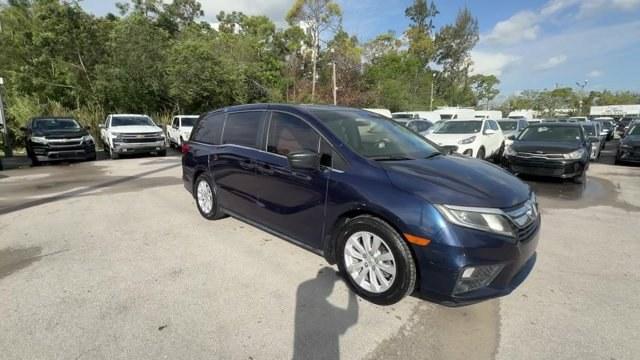 2020 Blue Honda Odyssey (5FNRL6H22LB) with an 6 3.5 L engine, Automatic transmission, located at 27610 S Dixie Hwy, Homestead, FL, 33032, (305) 749-2348, 25.510241, -80.438301 - ALG Residual Value Awards, Residual Value Awards. Boasts 28 Highway MPG and 19 City MPG! This Honda Odyssey delivers a Regular Unleaded V-6 3.5 L/212 engine powering this Automatic transmission. Wireless Phone Connectivity, VSA Electronic Stability Control (ESC), Vinyl Door Trim Insert.* This Honda - Photo#7