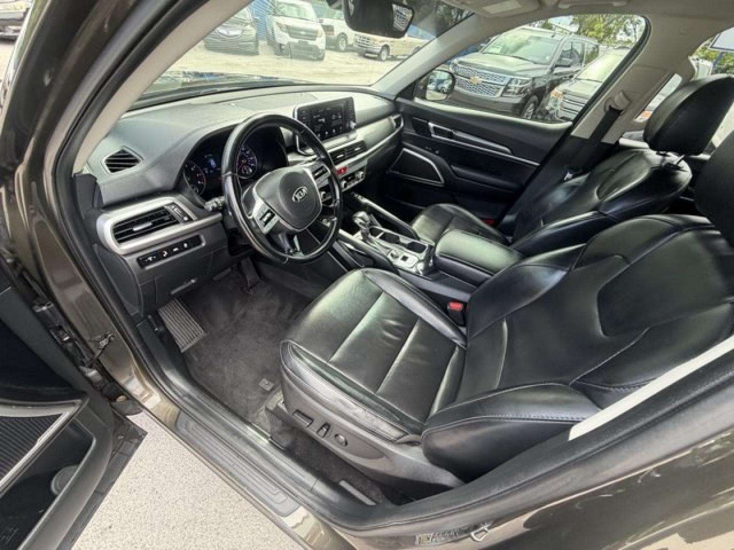2020 Dark Moss /Black Kia Telluride (5XYP6DHC7LG) with an 6 3.8 L engine, Automatic transmission, located at 27610 S Dixie Hwy, Homestead, FL, 33032, (305) 749-2348, 25.510241, -80.438301 - KBB.com Best Buy Awards. Boasts 24 Highway MPG and 19 City MPG! This Kia Telluride delivers a Regular Unleaded V-6 3.8 L/231 engine powering this Automatic transmission. WHEEL LOCKS, EC MIRROR W/COMPASS and HOMELINK, DARK MOSS.* This Kia Telluride Features the Following Options *CARPETED FLOOR MAT- Photo#10