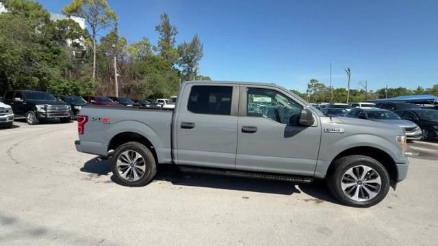 2019 Gray Ford F-150 (1FTEW1EPXKK) with an 6 2.7 L engine, Automatic transmission, located at 27610 S Dixie Hwy, Homestead, FL, 33032, (305) 749-2348, 25.510241, -80.438301 - This Ford F-150 boasts a Regular Unleaded 2.7 L EcoBoost engine powering this Automatic transmission. Variable Intermittent Wipers, Urethane Gear Shifter Material, Transmission w/Driver Selectable Mode and SelectShift Sequential Shift Control.*This Ford F-150 Comes Equipped with These Options *Towin - Photo#5