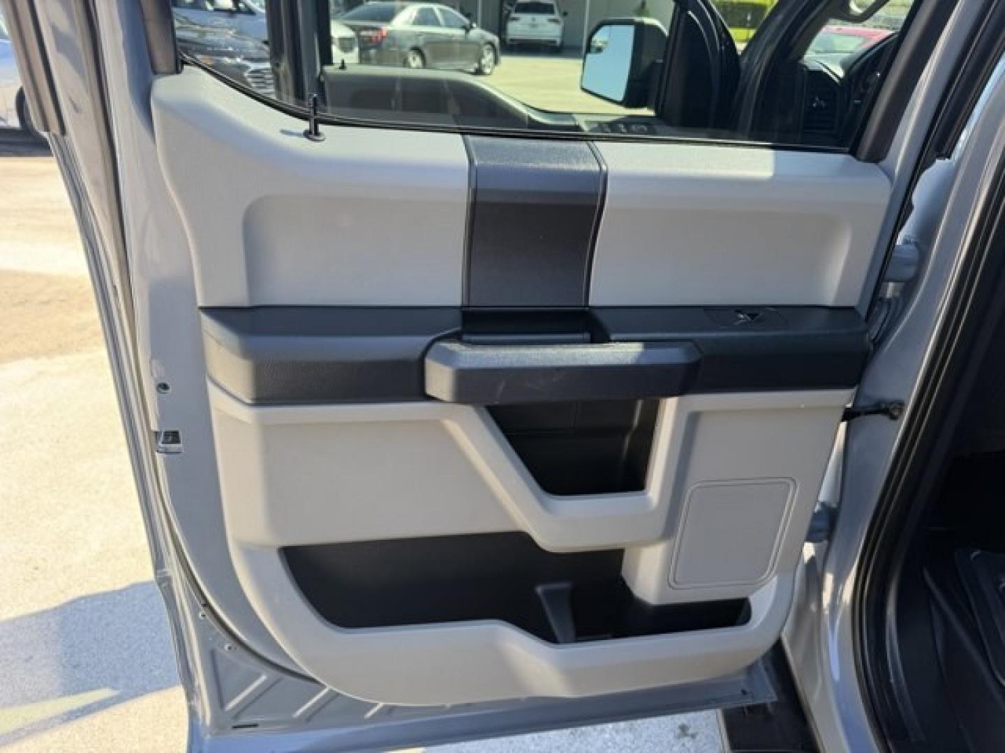 2019 Gray Ford F-150 (1FTEW1EPXKK) with an 6 2.7 L engine, Automatic transmission, located at 27610 S Dixie Hwy, Homestead, FL, 33032, (305) 749-2348, 25.510241, -80.438301 - This Ford F-150 boasts a Regular Unleaded 2.7 L EcoBoost engine powering this Automatic transmission. Variable Intermittent Wipers, Urethane Gear Shifter Material, Transmission w/Driver Selectable Mode and SelectShift Sequential Shift Control.*This Ford F-150 Comes Equipped with These Options *Towin- Photo#12