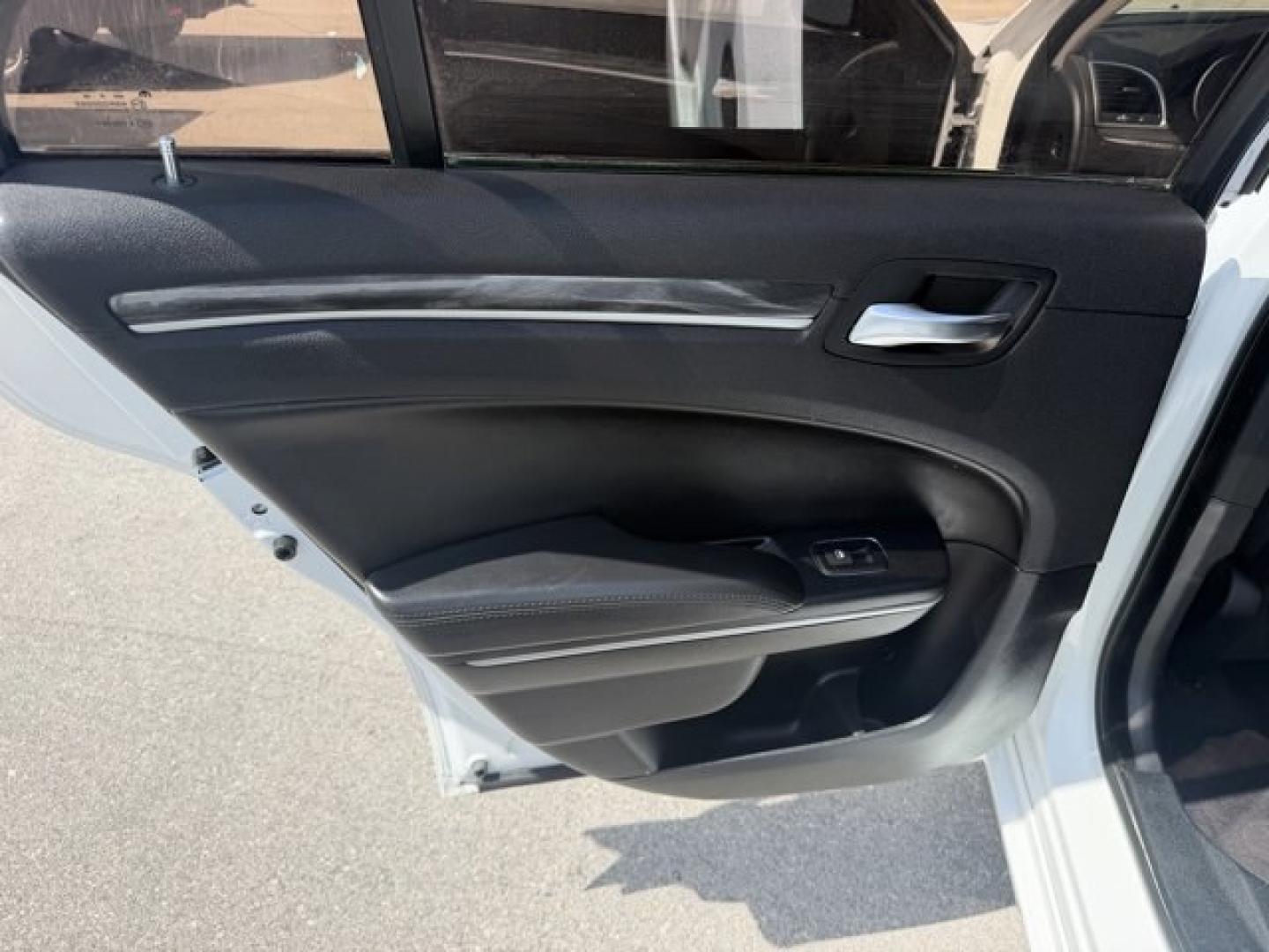 2018 Bright White Clearcoat /Black Chrysler 300 (2C3CCAAG5JH) with an 6 3.6 L engine, Automatic transmission, located at 27610 S Dixie Hwy, Homestead, FL, 33032, (305) 749-2348, 25.510241, -80.438301 - Boasts 30 Highway MPG and 19 City MPG! This Chrysler 300 boasts a Regular Unleaded V-6 3.6 L/220 engine powering this Automatic transmission. TRANSMISSION: 8-SPEED AUTOMATIC 845RE (STD), TIRES: P245/45R20 BSW AS PERFORMANCE, BRIGHT WHITE CLEARCOAT.*This Chrysler 300 Comes Equipped with These Options- Photo#12
