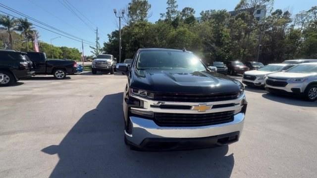 2019 Black /Jet Black Chevrolet Silverado 1500 (3GCPWCED6KG) with an 8 5.3L engine, Automatic transmission, located at 27610 S Dixie Hwy, Homestead, FL, 33032, (305) 749-2348, 25.510241, -80.438301 - Delivers 23 Highway MPG and 17 City MPG! This Chevrolet Silverado 1500 delivers a Gas V8 5.3L/325 engine powering this Automatic transmission. WHEELS, 17 X 8 (43.2 CM X 20.3 CM) BRIGHT SILVER PAINTED ALUMINUM (STD), USB PORTS, DUAL, CHARGE-ONLY (2ND ROW), TRANSMISSION, 8-SPEED AUTOMATIC, ELECTRONICA - Photo#7