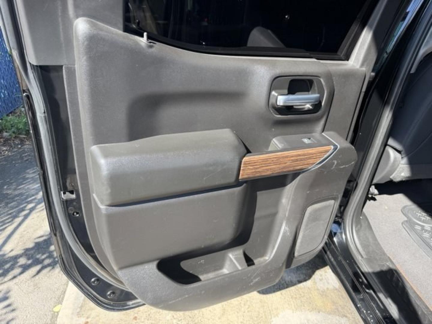 2019 Black /Jet Black Chevrolet Silverado 1500 (3GCPWCED6KG) with an 8 5.3L engine, Automatic transmission, located at 27610 S Dixie Hwy, Homestead, FL, 33032, (305) 749-2348, 25.510241, -80.438301 - Delivers 23 Highway MPG and 17 City MPG! This Chevrolet Silverado 1500 delivers a Gas V8 5.3L/325 engine powering this Automatic transmission. WHEELS, 17 X 8 (43.2 CM X 20.3 CM) BRIGHT SILVER PAINTED ALUMINUM (STD), USB PORTS, DUAL, CHARGE-ONLY (2ND ROW), TRANSMISSION, 8-SPEED AUTOMATIC, ELECTRONICA- Photo#12