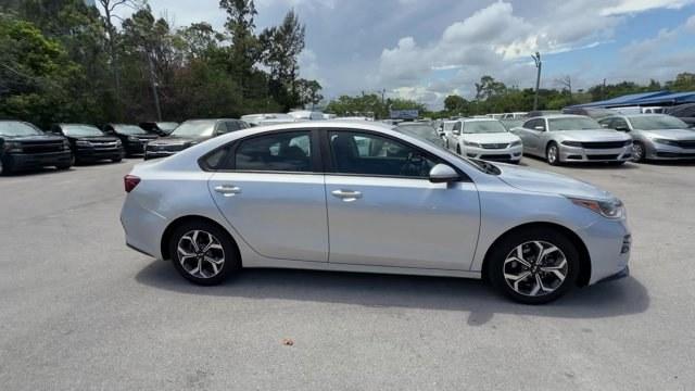 2020 Silky Silver /Black Kia Forte (3KPF24AD0LE) with an 4 2.0 L engine, Variable transmission, located at 27610 S Dixie Hwy, Homestead, FL, 33032, (305) 749-2348, 25.510241, -80.438301 - Delivers 40 Highway MPG and 29 City MPG! This Kia Forte delivers a Regular Unleaded I-4 2.0 L/122 engine powering this Variable transmission. SILKY SILVER, BLACK, WOVEN CLOTH SEAT TRIM, Woven Cloth Seat Trim.*This Kia Forte Comes Equipped with These Options *Wireless Phone Connectivity, Window Grid - Photo#5