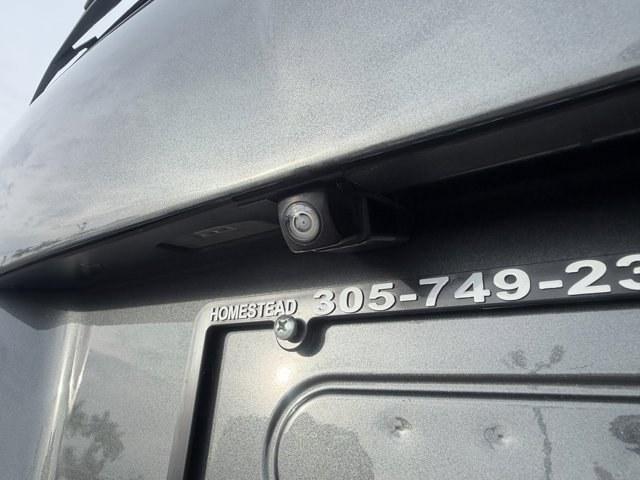 2020 Gray Honda Pilot (5FNYF5H32LB) with an 6 3.5 L engine, Automatic transmission, located at 27610 S Dixie Hwy, Homestead, FL, 33032, (305) 749-2348, 25.510241, -80.438301 - Boasts 27 Highway MPG and 19 City MPG! This Honda Pilot delivers a Regular Unleaded V-6 3.5 L/212 engine powering this Automatic transmission. Wireless Phone Connectivity, VSA Electronic Stability Control (ESC), Valet Function.* This Honda Pilot Features the Following Options *Urethane Gear Shifter - Photo#15