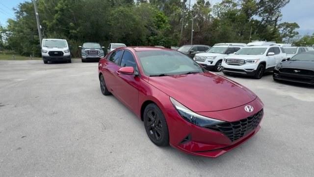 2021 Scarlet Red Pearl /Medium Gray Hyundai Elantra (KMHLS4AG3MU) with an 4 2.0 L engine, Variable transmission, located at 27610 S Dixie Hwy, Homestead, FL, 33032, (305) 749-2348, 25.510241, -80.438301 - NACTOY 2021 North American Car of the Year. Delivers 41 Highway MPG and 31 City MPG! This Hyundai Elantra boasts a Regular Unleaded I-4 2.0 L/122 engine powering this Variable transmission. WHEEL LOCKS, SCARLET RED PEARL, REVERSIBLE CARGO TRAY.* This Hyundai Elantra Features the Following Options *C - Photo#6