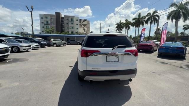 2019 Summit White /Cocoa/ Light Ash Gray GMC Acadia (1GKKNMLS0KZ) with an 6 3.6L engine, Automatic transmission, located at 27610 S Dixie Hwy, Homestead, FL, 33032, (305) 749-2348, 25.510241, -80.438301 - Scores 25 Highway MPG and 18 City MPG! This GMC Acadia delivers a Gas V6 3.6L/222 engine powering this Automatic transmission. WHEELS, 4 - 18 X 7.5 (45.7 CM X 19.1 CM) ALUMINUM (STD), TRANSMISSION, 6-SPEED AUTOMATIC, TIRES, P235/65R18 ALL-SEASON BLACKWALL (STD).* This GMC Acadia Features the Followi - Photo#3