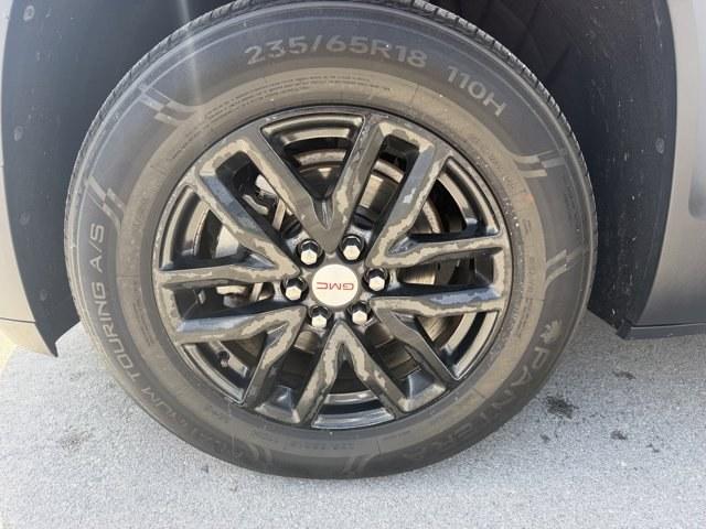 2019 Summit White /Cocoa/ Light Ash Gray GMC Acadia (1GKKNMLS0KZ) with an 6 3.6L engine, Automatic transmission, located at 27610 S Dixie Hwy, Homestead, FL, 33032, (305) 749-2348, 25.510241, -80.438301 - Scores 25 Highway MPG and 18 City MPG! This GMC Acadia delivers a Gas V6 3.6L/222 engine powering this Automatic transmission. WHEELS, 4 - 18 X 7.5 (45.7 CM X 19.1 CM) ALUMINUM (STD), TRANSMISSION, 6-SPEED AUTOMATIC, TIRES, P235/65R18 ALL-SEASON BLACKWALL (STD).* This GMC Acadia Features the Followi - Photo#17