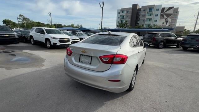 2018 Silver Ice Metallic /Jet Black Chevrolet Cruze (1G1BC5SM5J7) with an 4 1.4L engine, Automatic transmission, located at 27610 S Dixie Hwy, Homestead, FL, 33032, (305) 749-2348, 25.510241, -80.438301 - KBB.com 10 Most Awarded Brands. Only 70,975 Miles! Boasts 40 Highway MPG and 29 City MPG! This Chevrolet Cruze delivers a Turbocharged Gas I4 1.4L/ engine powering this Automatic transmission. TRANSMISSION, 6-SPEED AUTOMATIC (STD), SILVER ICE METALLIC, SEATS, FRONT BUCKET WITH RECLINING SEATBACKS AN - Photo#4