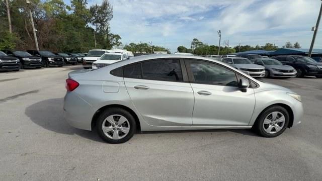 2018 Silver Ice Metallic /Jet Black Chevrolet Cruze (1G1BC5SM5J7) with an 4 1.4L engine, Automatic transmission, located at 27610 S Dixie Hwy, Homestead, FL, 33032, (305) 749-2348, 25.510241, -80.438301 - KBB.com 10 Most Awarded Brands. Only 70,975 Miles! Boasts 40 Highway MPG and 29 City MPG! This Chevrolet Cruze delivers a Turbocharged Gas I4 1.4L/ engine powering this Automatic transmission. TRANSMISSION, 6-SPEED AUTOMATIC (STD), SILVER ICE METALLIC, SEATS, FRONT BUCKET WITH RECLINING SEATBACKS AN - Photo#5
