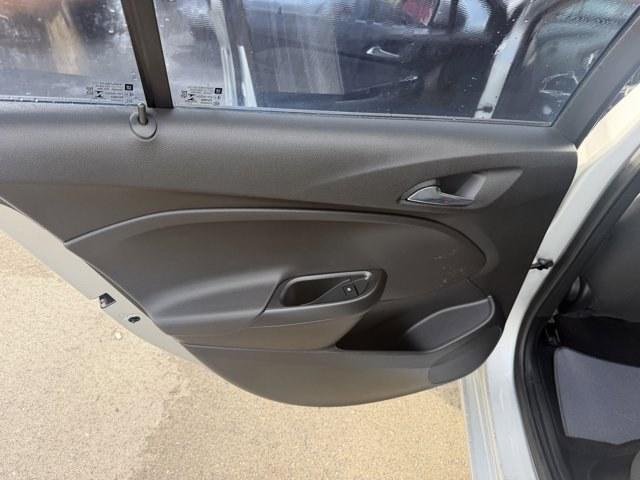 2018 Silver Ice Metallic /Jet Black Chevrolet Cruze (1G1BC5SM5J7) with an 4 1.4L engine, Automatic transmission, located at 27610 S Dixie Hwy, Homestead, FL, 33032, (305) 749-2348, 25.510241, -80.438301 - KBB.com 10 Most Awarded Brands. Only 70,975 Miles! Boasts 40 Highway MPG and 29 City MPG! This Chevrolet Cruze delivers a Turbocharged Gas I4 1.4L/ engine powering this Automatic transmission. TRANSMISSION, 6-SPEED AUTOMATIC (STD), SILVER ICE METALLIC, SEATS, FRONT BUCKET WITH RECLINING SEATBACKS AN - Photo#12