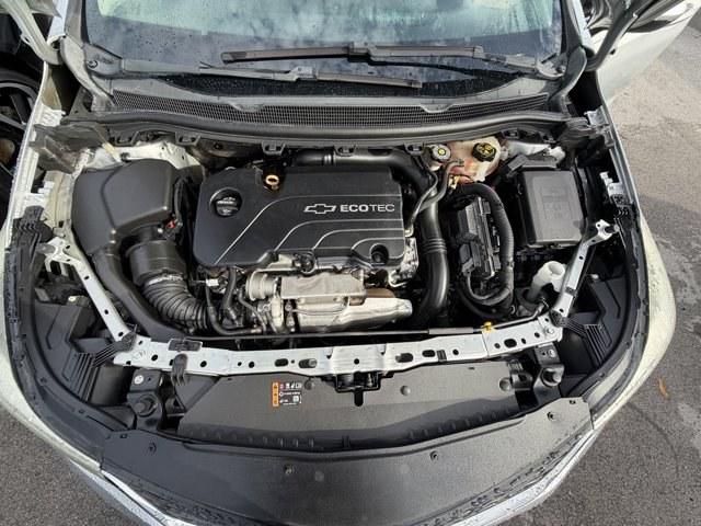 2018 Silver Ice Metallic /Jet Black Chevrolet Cruze (1G1BC5SM5J7) with an 4 1.4L engine, Automatic transmission, located at 27610 S Dixie Hwy, Homestead, FL, 33032, (305) 749-2348, 25.510241, -80.438301 - KBB.com 10 Most Awarded Brands. Only 70,975 Miles! Boasts 40 Highway MPG and 29 City MPG! This Chevrolet Cruze delivers a Turbocharged Gas I4 1.4L/ engine powering this Automatic transmission. TRANSMISSION, 6-SPEED AUTOMATIC (STD), SILVER ICE METALLIC, SEATS, FRONT BUCKET WITH RECLINING SEATBACKS AN - Photo#14