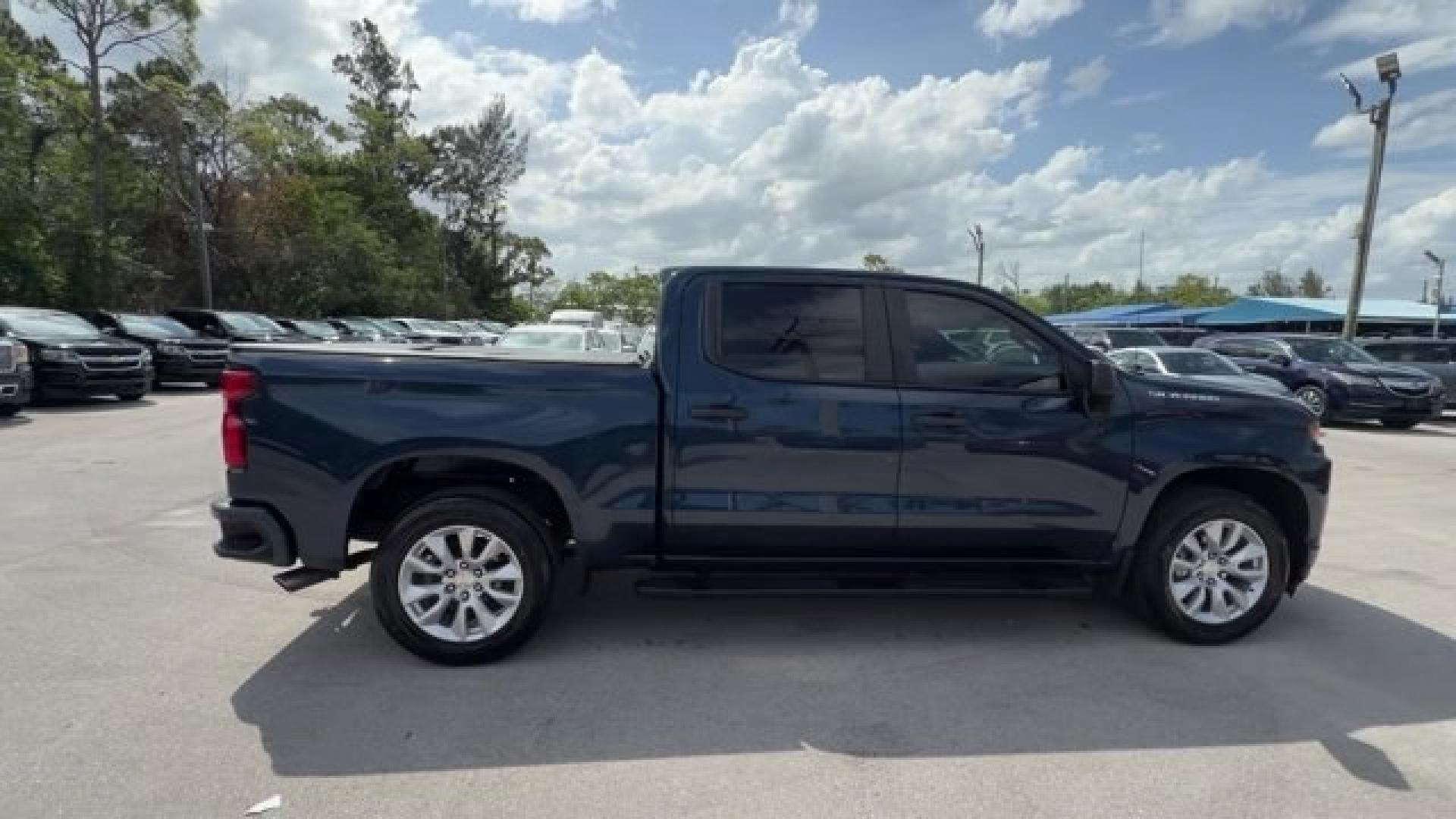 2020 Northsky Blue Metallic /Jet Black Chevrolet Silverado 1500 (3GCPWBEH1LG) with an 6 4.3L engine, Automatic transmission, located at 27610 S Dixie Hwy, Homestead, FL, 33032, (305) 749-2348, 25.510241, -80.438301 - Boasts 21 Highway MPG and 16 City MPG! This Chevrolet Silverado 1500 delivers a Gas V6 4.3L/262 engine powering this Automatic transmission. WHEELS, 20 X 9 (50.8 CM X 22.9 CM) SILVER PAINTED ALUMINUM (STD), TRANSMISSION, 6-SPEED AUTOMATIC, ELECTRONICALLY CONTROLLED (STD), TRAILERING PACKAGE includes- Photo#5