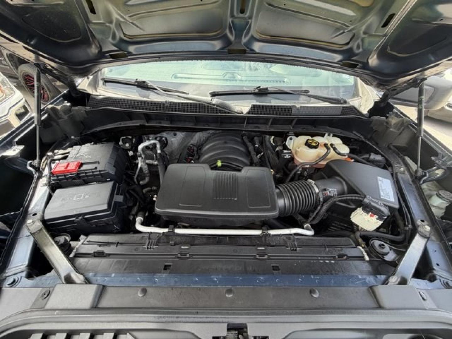 2020 Northsky Blue Metallic /Jet Black Chevrolet Silverado 1500 (3GCPWBEH1LG) with an 6 4.3L engine, Automatic transmission, located at 27610 S Dixie Hwy, Homestead, FL, 33032, (305) 749-2348, 25.510241, -80.438301 - Boasts 21 Highway MPG and 16 City MPG! This Chevrolet Silverado 1500 delivers a Gas V6 4.3L/262 engine powering this Automatic transmission. WHEELS, 20 X 9 (50.8 CM X 22.9 CM) SILVER PAINTED ALUMINUM (STD), TRANSMISSION, 6-SPEED AUTOMATIC, ELECTRONICALLY CONTROLLED (STD), TRAILERING PACKAGE includes- Photo#10