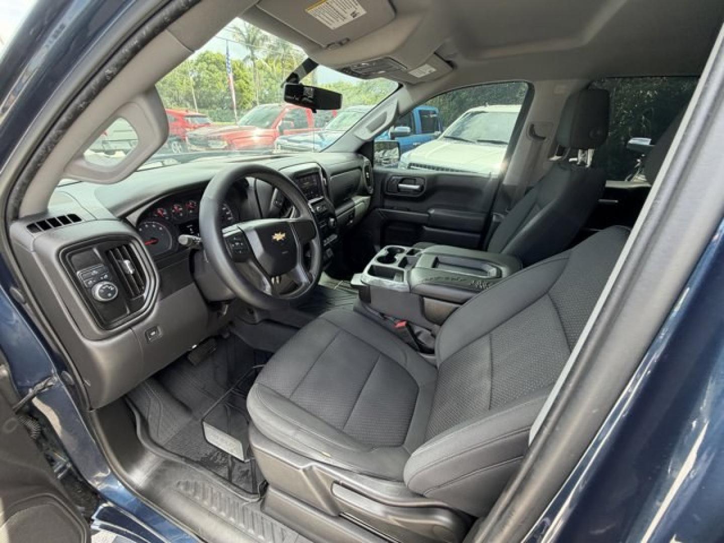 2020 Northsky Blue Metallic /Jet Black Chevrolet Silverado 1500 (3GCPWBEH1LG) with an 6 4.3L engine, Automatic transmission, located at 27610 S Dixie Hwy, Homestead, FL, 33032, (305) 749-2348, 25.510241, -80.438301 - Boasts 21 Highway MPG and 16 City MPG! This Chevrolet Silverado 1500 delivers a Gas V6 4.3L/262 engine powering this Automatic transmission. WHEELS, 20 X 9 (50.8 CM X 22.9 CM) SILVER PAINTED ALUMINUM (STD), TRANSMISSION, 6-SPEED AUTOMATIC, ELECTRONICALLY CONTROLLED (STD), TRAILERING PACKAGE includes- Photo#11