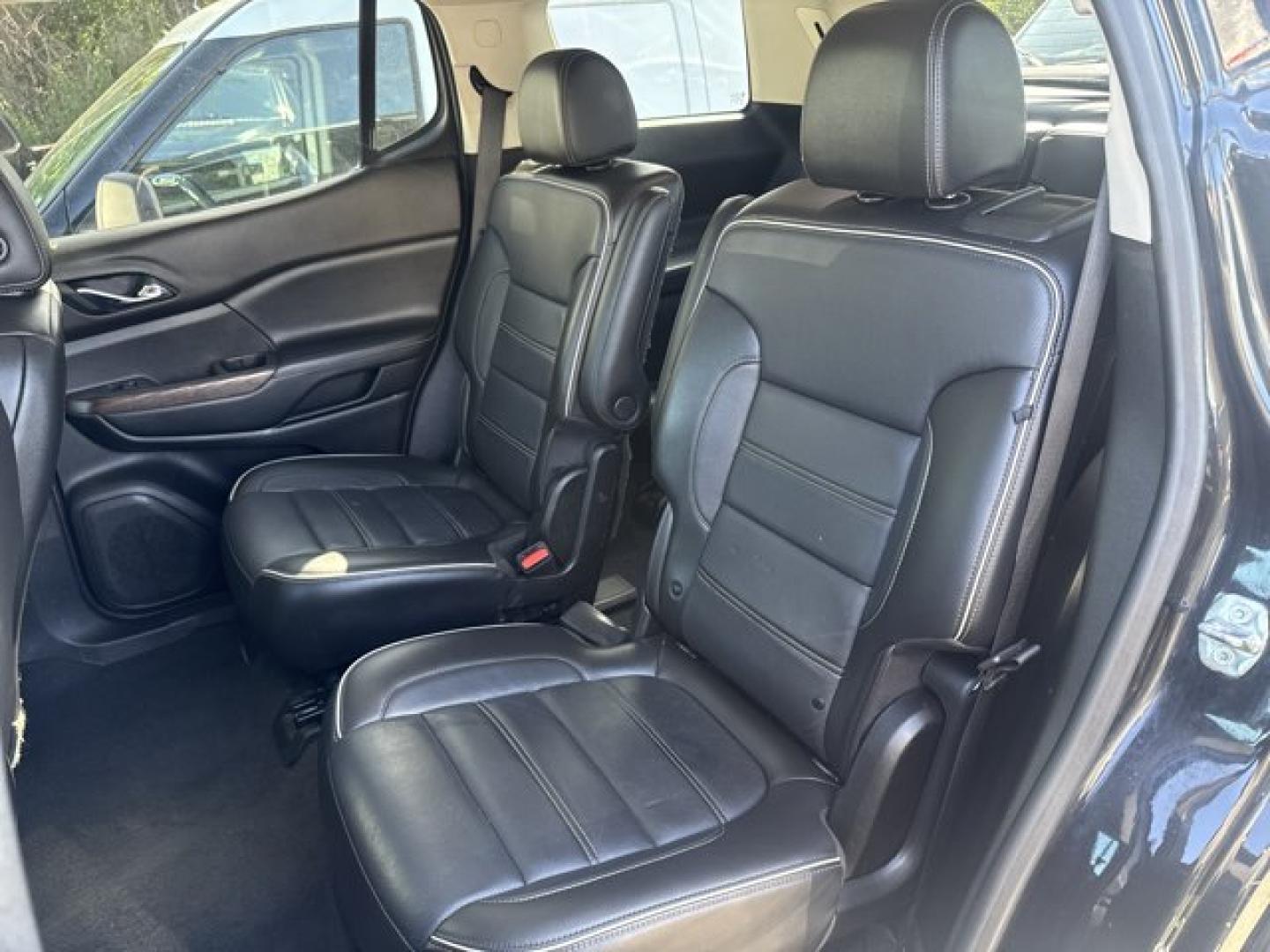 2020 Carbon Black Metallic /Jet Black GMC Acadia (1GKKNPLS3LZ) with an 6 3.6L engine, Automatic transmission, located at 27610 S Dixie Hwy, Homestead, FL, 33032, (305) 749-2348, 25.510241, -80.438301 - Delivers 27 Highway MPG and 19 City MPG! This GMC Acadia boasts a Gas V6 3.6L/222 engine powering this Automatic transmission. TRANSMISSION, 9-SPEED AUTOMATIC, ELECTRONICALLY-CONTROLLED with 3.6L V6 engine (STD), SUNROOF, DUAL SKYSCAPE 2-PANEL POWER with tilt-sliding front and fixed rear with sunscr- Photo#8