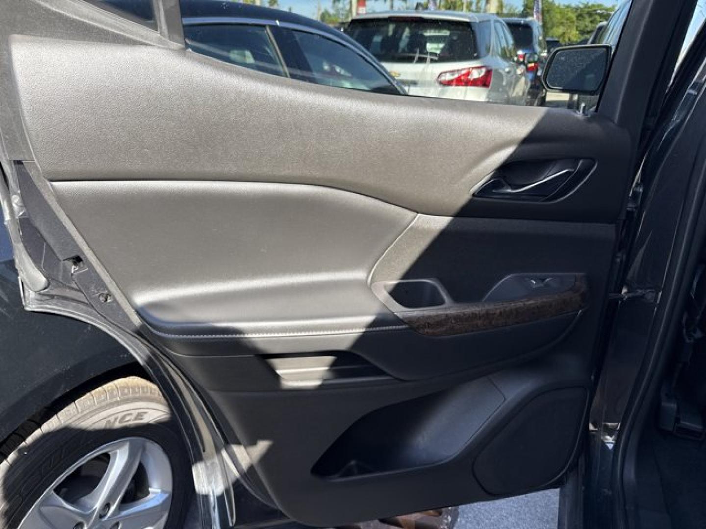 2020 Carbon Black Metallic /Jet Black GMC Acadia (1GKKNPLS3LZ) with an 6 3.6L engine, Automatic transmission, located at 27610 S Dixie Hwy, Homestead, FL, 33032, (305) 749-2348, 25.510241, -80.438301 - Delivers 27 Highway MPG and 19 City MPG! This GMC Acadia boasts a Gas V6 3.6L/222 engine powering this Automatic transmission. TRANSMISSION, 9-SPEED AUTOMATIC, ELECTRONICALLY-CONTROLLED with 3.6L V6 engine (STD), SUNROOF, DUAL SKYSCAPE 2-PANEL POWER with tilt-sliding front and fixed rear with sunscr- Photo#13