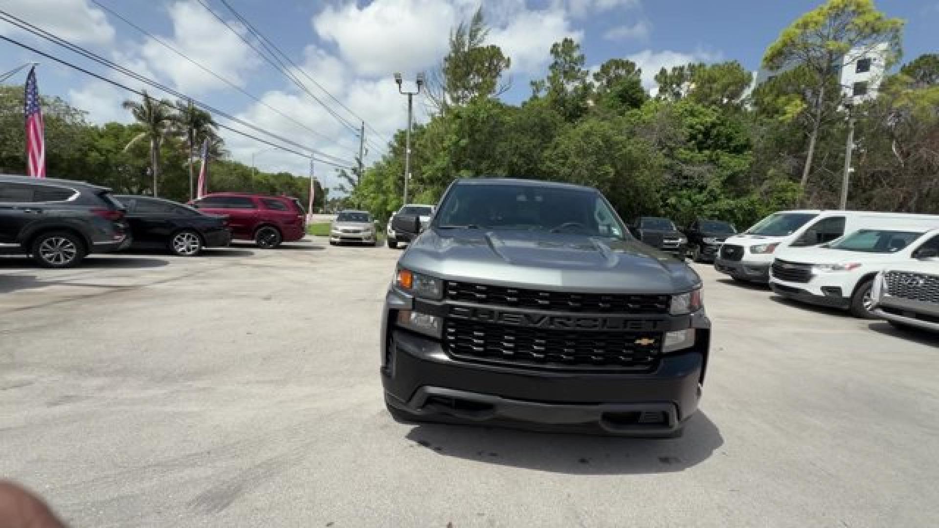 2019 Satin Steel Metallic /Jet Black Chevrolet Silverado 1500 (1GCRWAEH3KZ) with an 6 4.3L engine, Automatic transmission, located at 27610 S Dixie Hwy, Homestead, FL, 33032, (305) 749-2348, 25.510241, -80.438301 - Ward's 10 Best Engines. Boasts 21 Highway MPG and 16 City MPG! This Chevrolet Silverado 1500 delivers a Gas V6 4.3L/262 engine powering this Automatic transmission. WT CONVENIENCE PACKAGE includes (AQQ) Remote Keyless Entry, (QT5) EZ Lift power lock and release tailgate, (AKO) tinted windows, (C49)- Photo#7